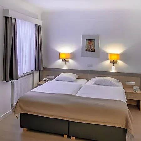 Francais Hotel