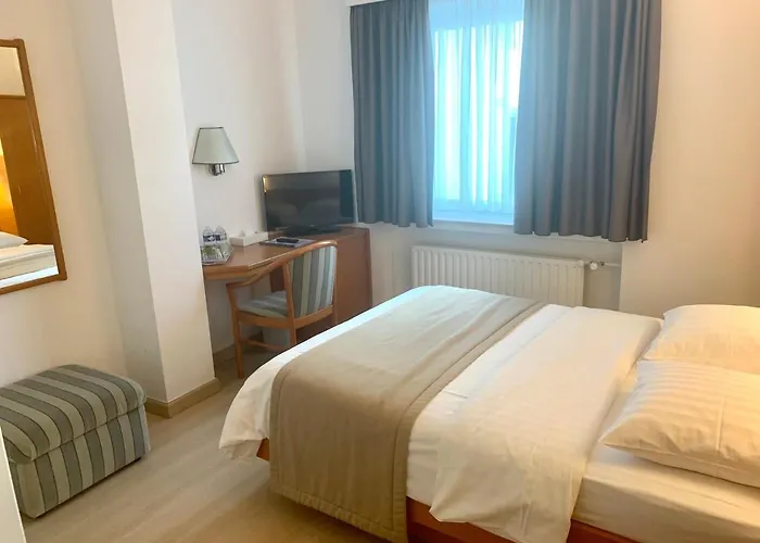 Francais 3* Luxemburg